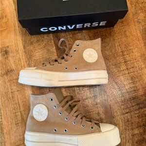 Converse Chuck Taylor All Star Cozy Utility Women’s Suede Platform Sneakers